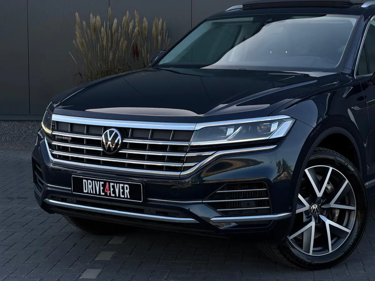 3.0 TSi eHybrid 4MOTION PANO|LEDER|LED|CAMERA