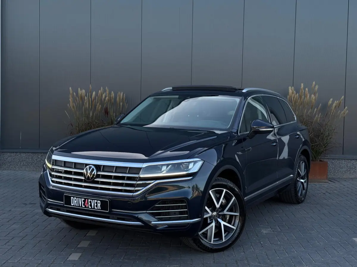 3.0 TSi eHybrid 4MOTION PANO|LEDER|LED|CAMERA