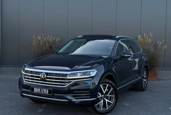 3.0 TSi eHybrid 4MOTION PANO|LEDER|LED|CAMERA