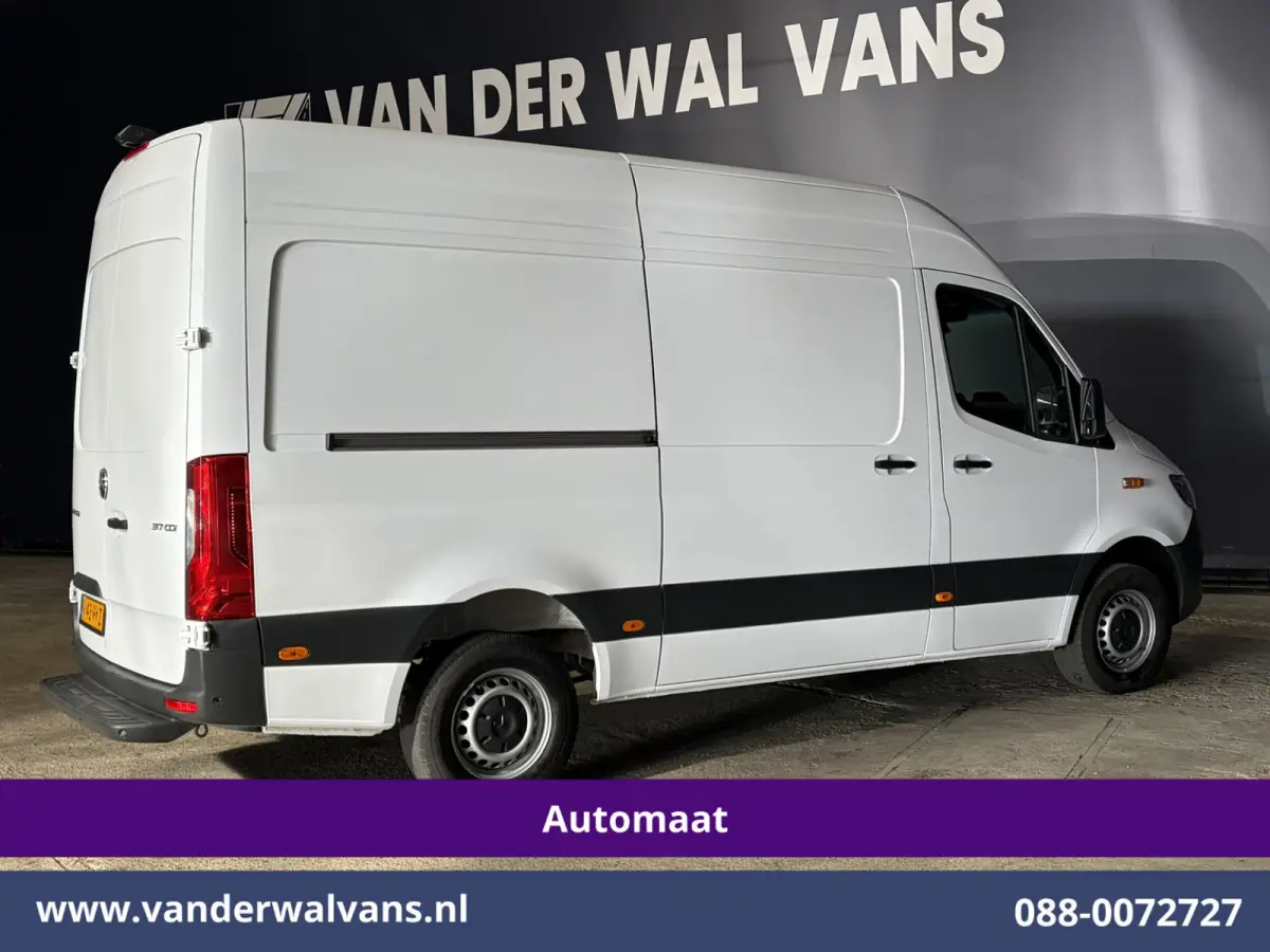 317 CDI 170pk 9G-Tronic Automaat L2H2 Model 2025 Euro6 Airco | XL MBUX | Camera | Navigatie | Cruisecontrol | LED Chauffeursstoel, Stoelverwarming, Parkeersensoren, Bijrijdersbank