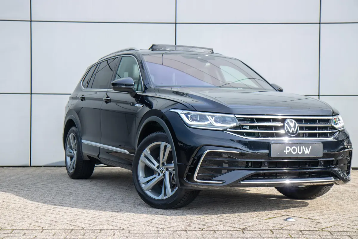 1.5 TSI 150pk R-Line Business 7p. | Panoramadak | Trekhaak Wegklapbaar