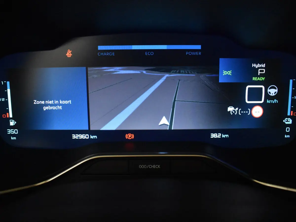 1.6 Plug-in Hybrid 180 Business Plus l Dodehoek Assist l Camera l Parkeersensoren l Navi l Stoelverwarming l Apple Car play / Android l