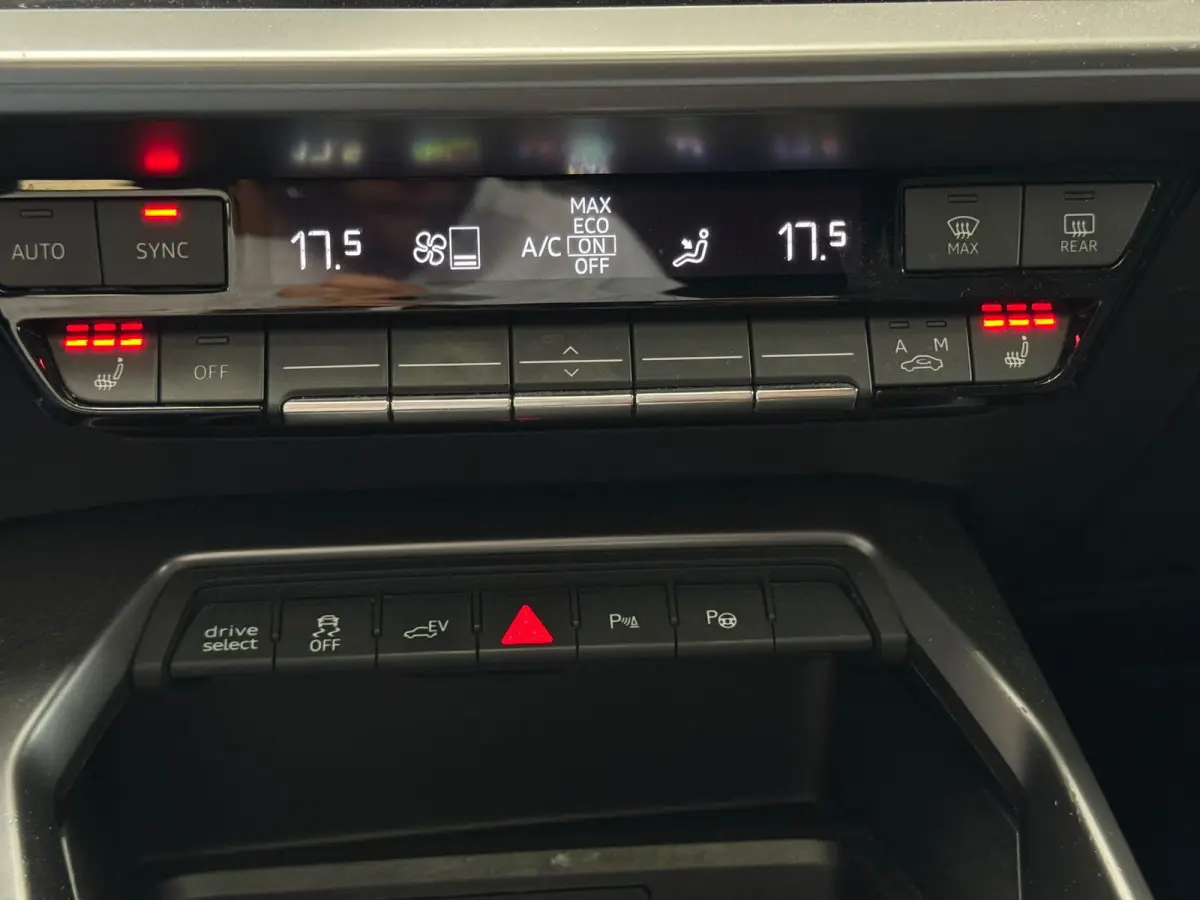 40 TFSI e S-line / pano / camera / led /