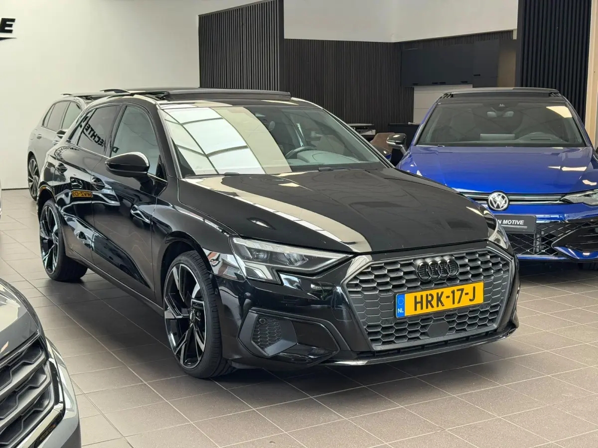 40 TFSI e S-line / pano / camera / led /