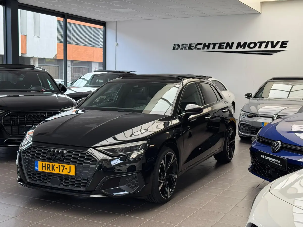 40 TFSI e S-line / pano / camera / led /