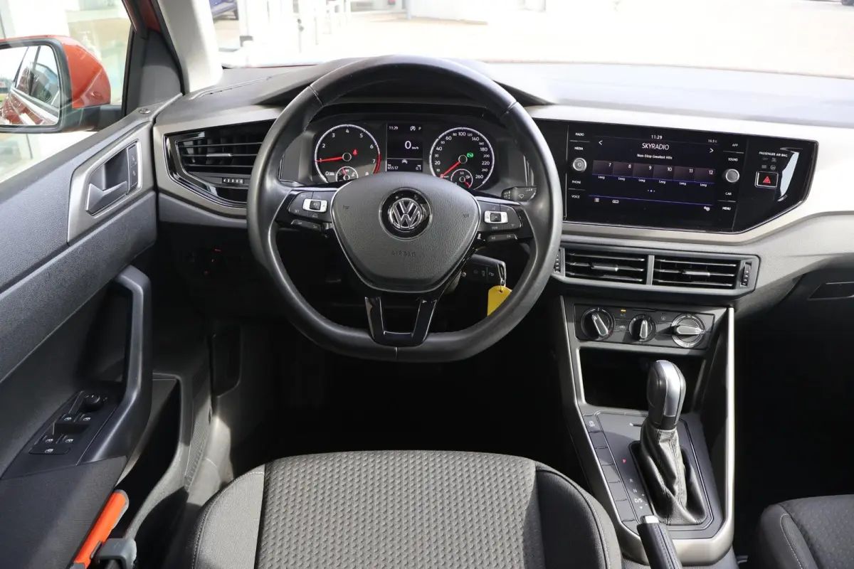 1.0 TSI 95pk Comfortline | ACC | Carplay | Draadloos laden