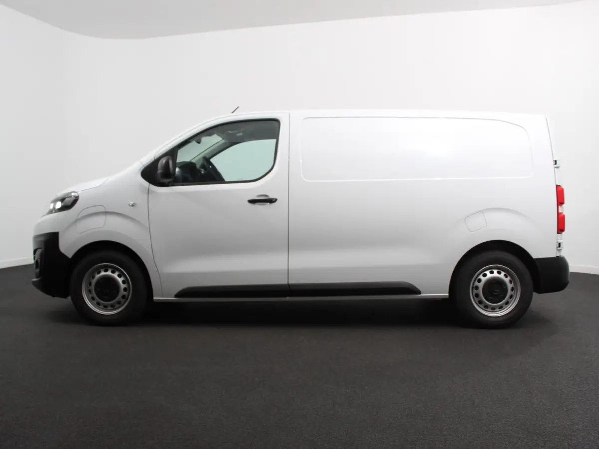 L2 136 Automaat 75 kWh Automatische Airco Multimedia scherm Cruise Control Dab