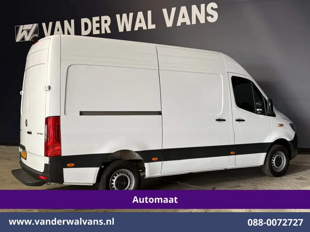 317 CDI 170pk 9G-Tronic Automaat L2H2 Model 2025 Euro6 Airco | XL MBUX | Camera | Navigatie | Cruisecontrol | LED Chauffeursstoel, Stoelverwarming, Parkeersensoren, Bijrijdersbank