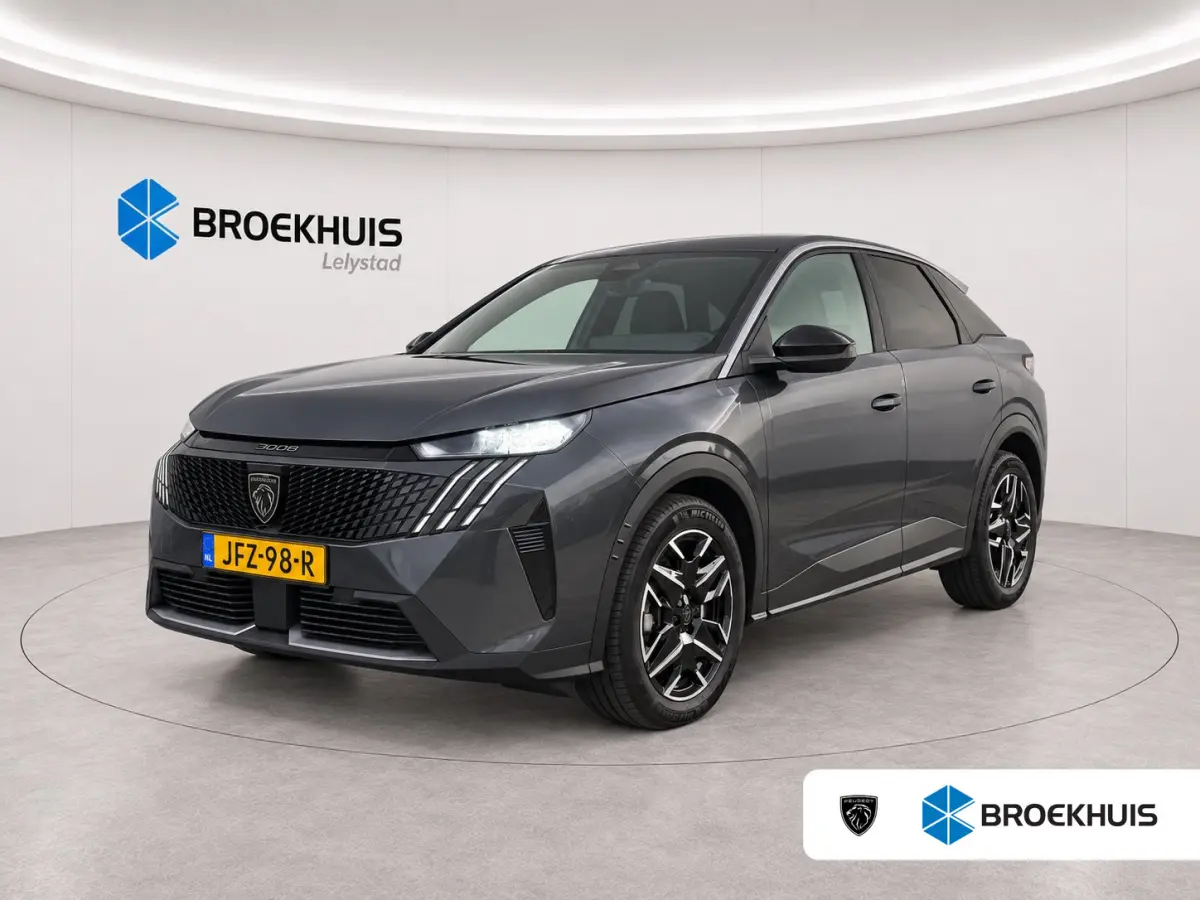 1.2 HYBRID 145PK ALLURE AUTOMAAT / NAVI / LEDER / CLIMA / FULL-LED / 19" LMV / KEYLESS / CAMERA / CRUISECONTROL / ORG. NL. !!