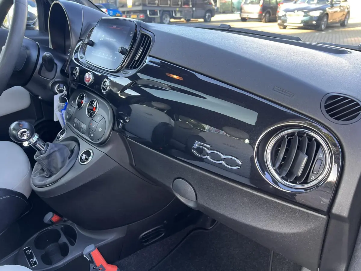 1.0 Hybrid Dolcevita Clima Cruise Pano 1e Eig NAP