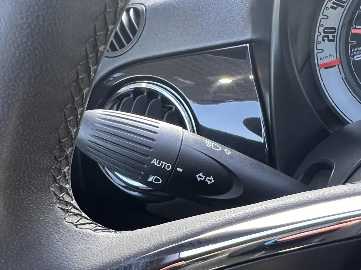 1.0 Hybrid Dolcevita Clima Cruise Pano 1e Eig NAP