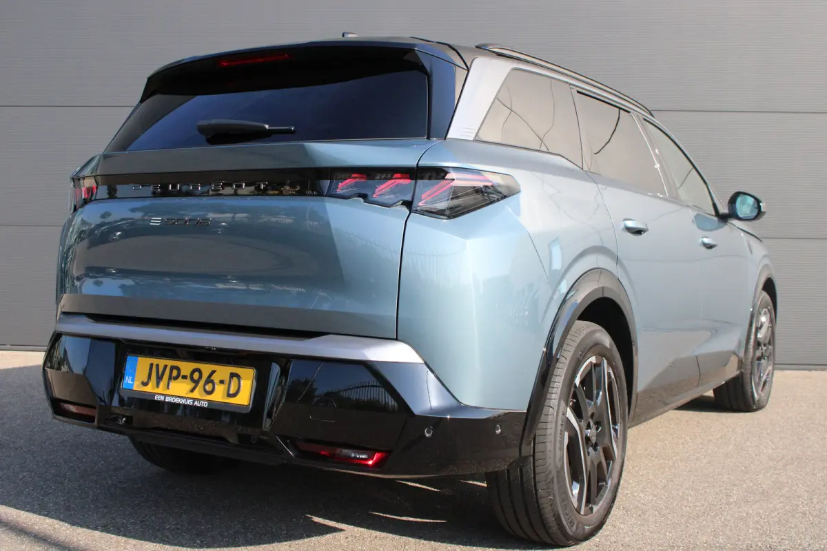 GT Avantage 73 kWh 7p | Fase 3 laden | SOH 100% | Luxe stoelen | Elektrische verstelbare stoelen | Alcantara | NL auto |
