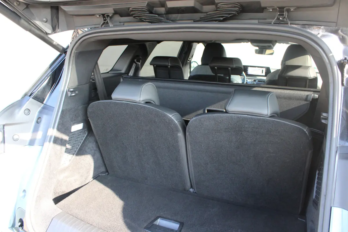 GT Avantage 73 kWh 7p | Fase 3 laden | SOH 100% | Luxe stoelen | Elektrische verstelbare stoelen | Alcantara | NL auto |