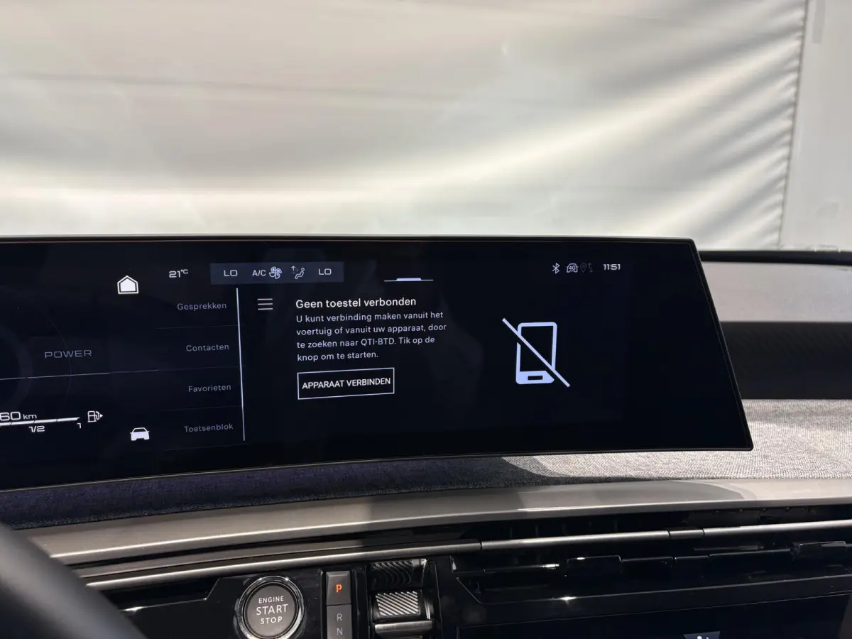 1.6 plug-in Hybrid 195 Allure | Navigatie | Camera