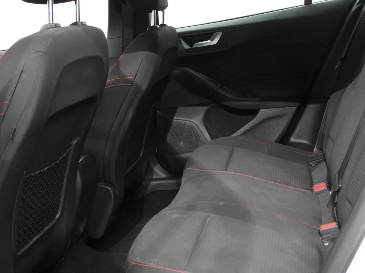 1.0 EcoBoost Hybrid ST Line Navigatie Climate Control Led Dab Camera Parkeer sensoren Cruise Control Lichtmetalen velgen