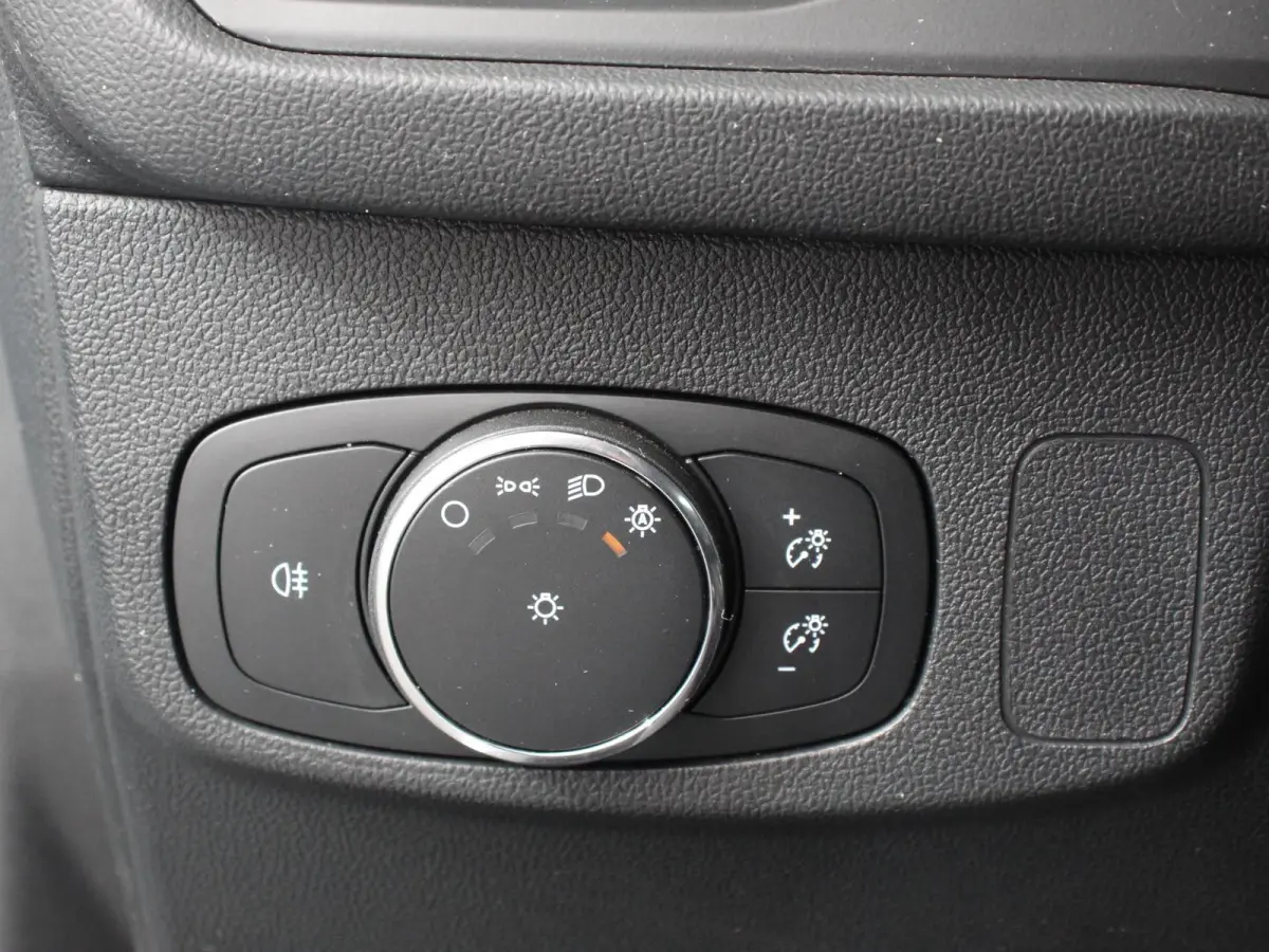1.0 EcoBoost Hybrid ST Line Navigatie Climate Control Led Dab Camera Parkeer sensoren Cruise Control Lichtmetalen velgen