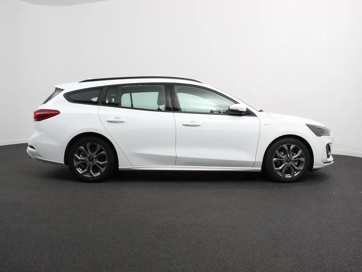 1.0 EcoBoost Hybrid ST Line Navigatie Climate Control Led Dab Camera Parkeer sensoren Cruise Control Lichtmetalen velgen