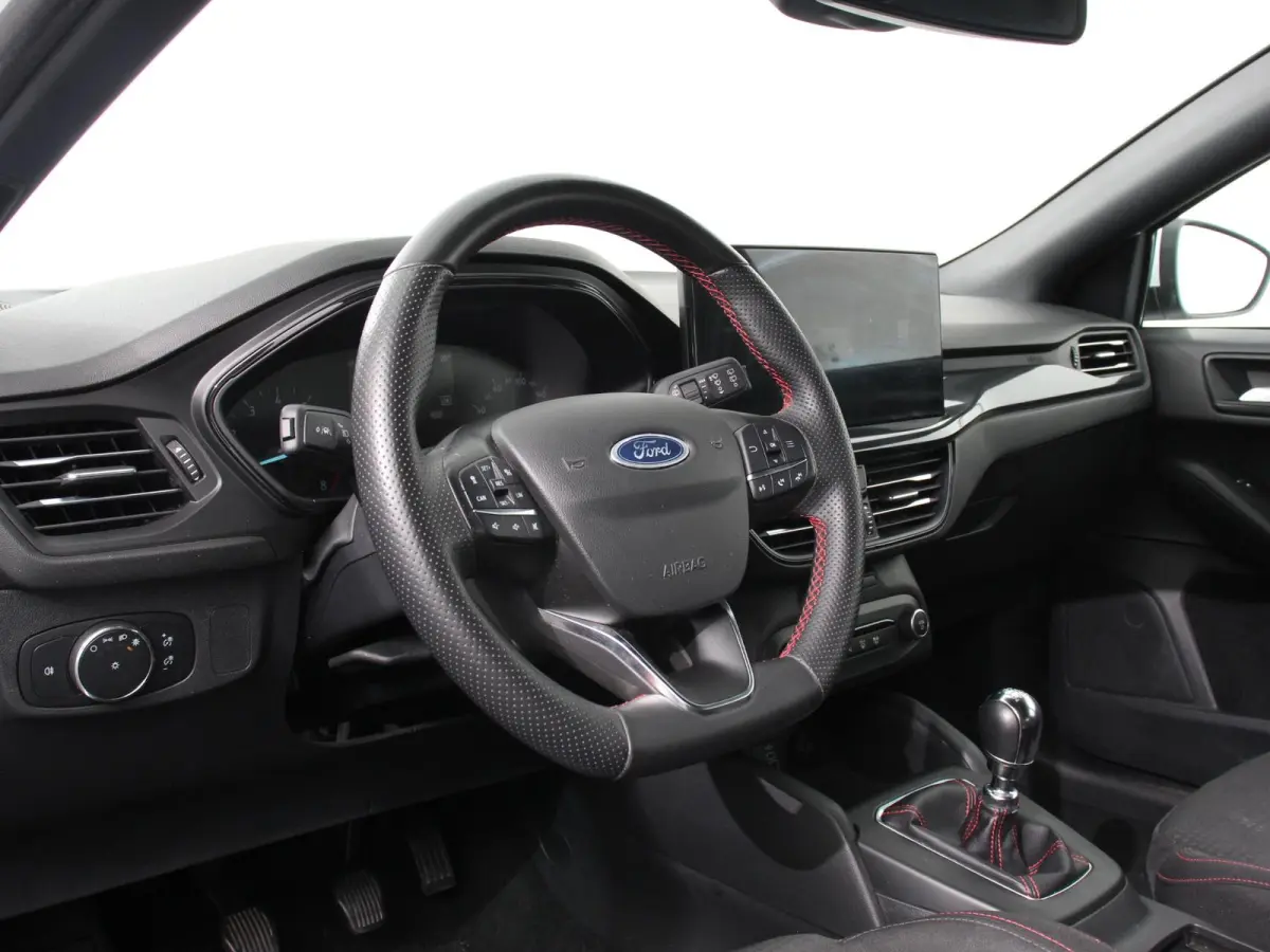 1.0 EcoBoost Hybrid ST Line Navigatie Climate Control Led Dab Camera Parkeer sensoren Cruise Control Lichtmetalen velgen