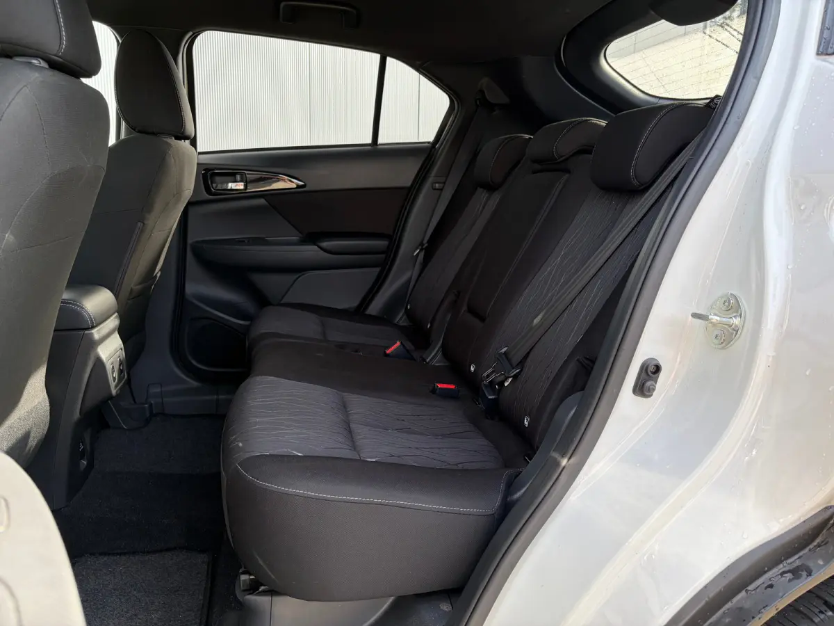 1.5 DI-T Intense | Trekhaak 1600kg geremd | Voorstoelen verwarmd | Adaptive Cruise Control | Climate Control | Stuurverwarming | Bluetooth |