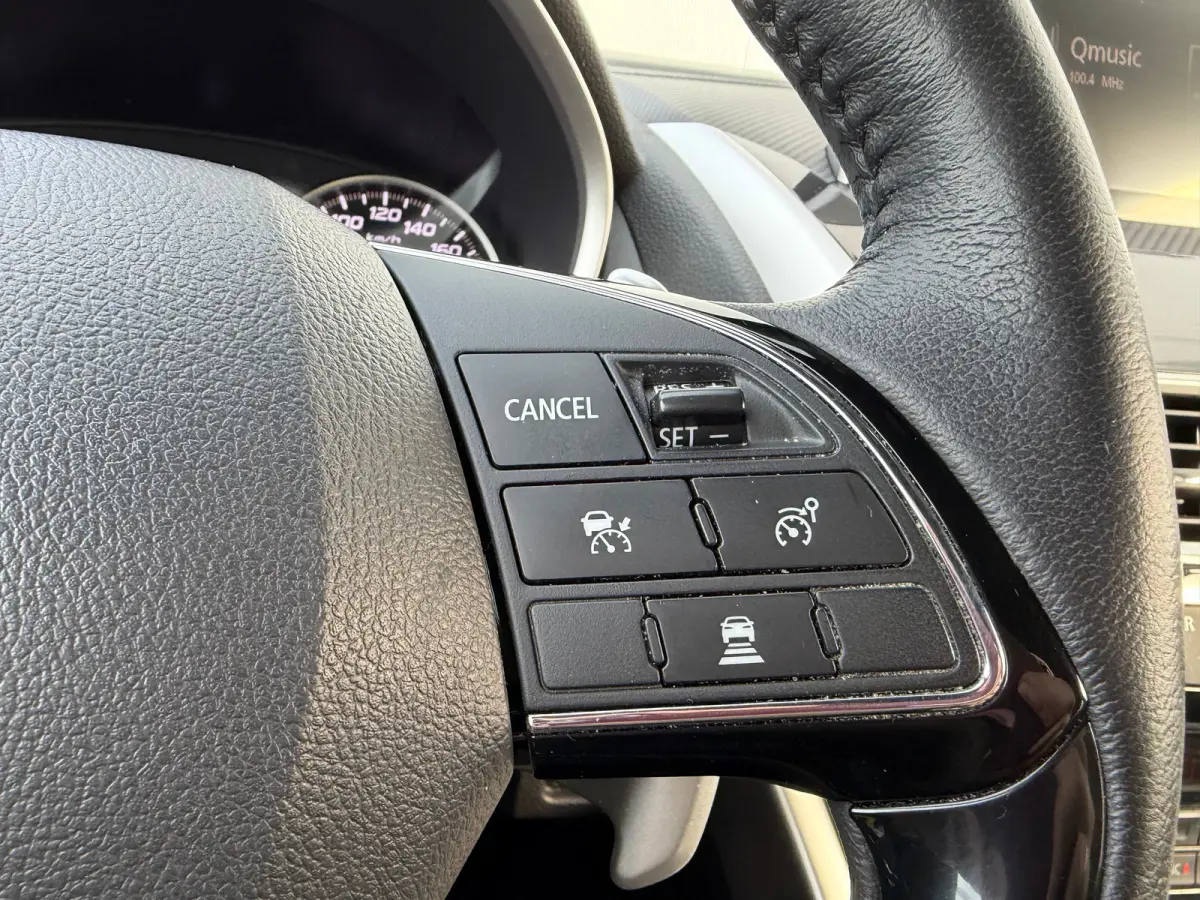 1.5 DI-T Intense | Trekhaak 1600kg geremd | Voorstoelen verwarmd | Adaptive Cruise Control | Climate Control | Stuurverwarming | Bluetooth |