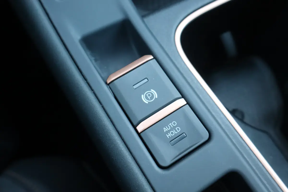 1.5 TSI e-Hybrid 272pk VZ Performance | "Immersive by Sennheiser" premium sound system package | Adaptief demping systeem | Alcantara bekleding