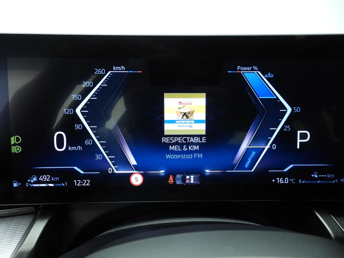 530e | M-Sportpakket | LED | Navigatie | SOH 99% | Active cruise | Trekhaak | Stoelverwarming | DAB | Alu 19 inch