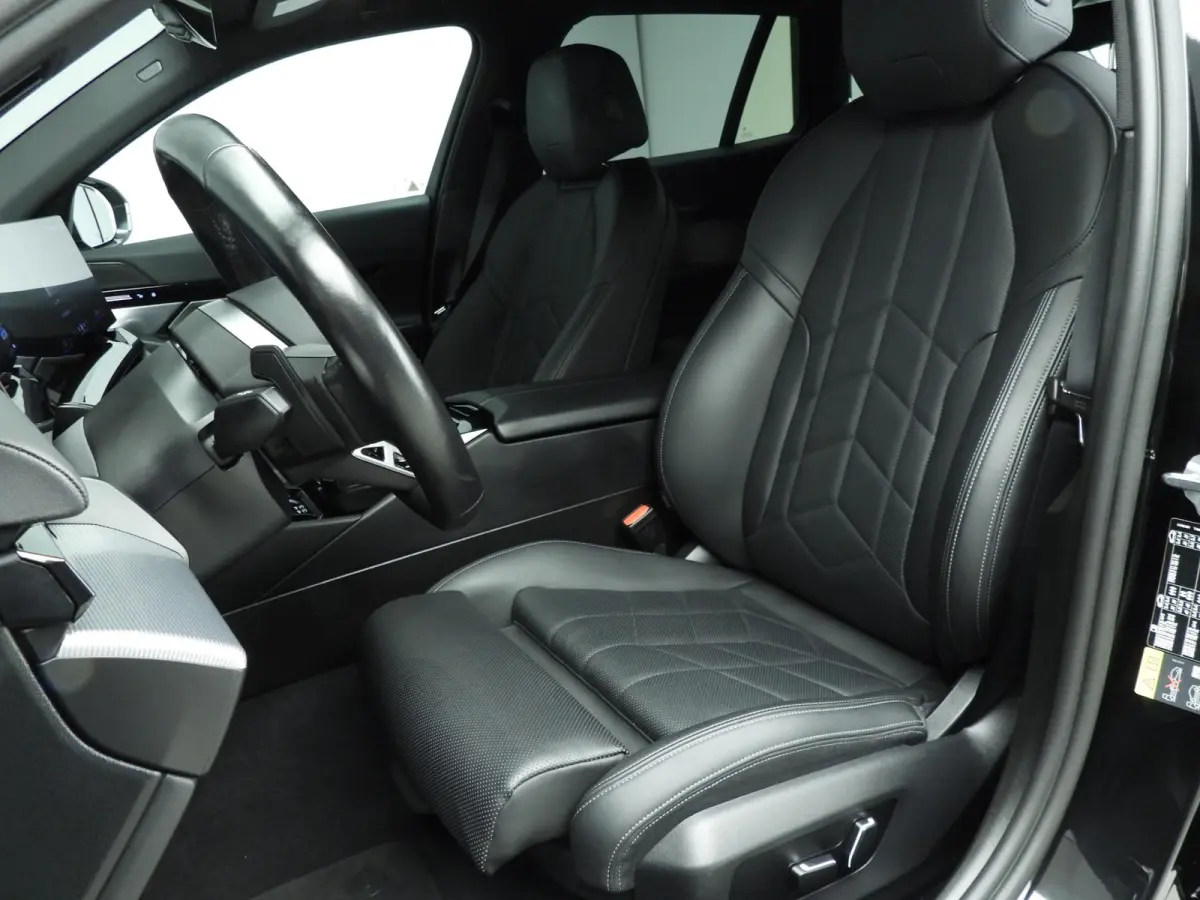 530e | M-Sportpakket | LED | Navigatie | SOH 99% | Active cruise | Trekhaak | Stoelverwarming | DAB | Alu 19 inch