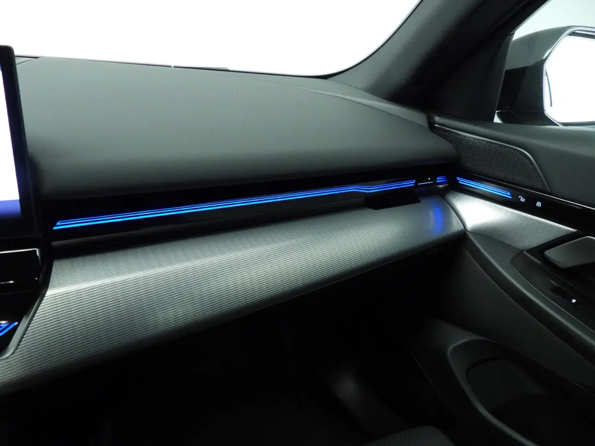 530e | M-Sportpakket | LED | Navigatie | SOH 99% | Active cruise | Trekhaak | Stoelverwarming | DAB | Alu 19 inch