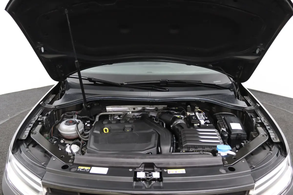 1.5 TSI Active | Trekhaak | Camera | Navigatie | Stoel/Stuur Verwarming | Digitaal Dashboard | LED | Dodehoek Detectie | Adaptive Cruise