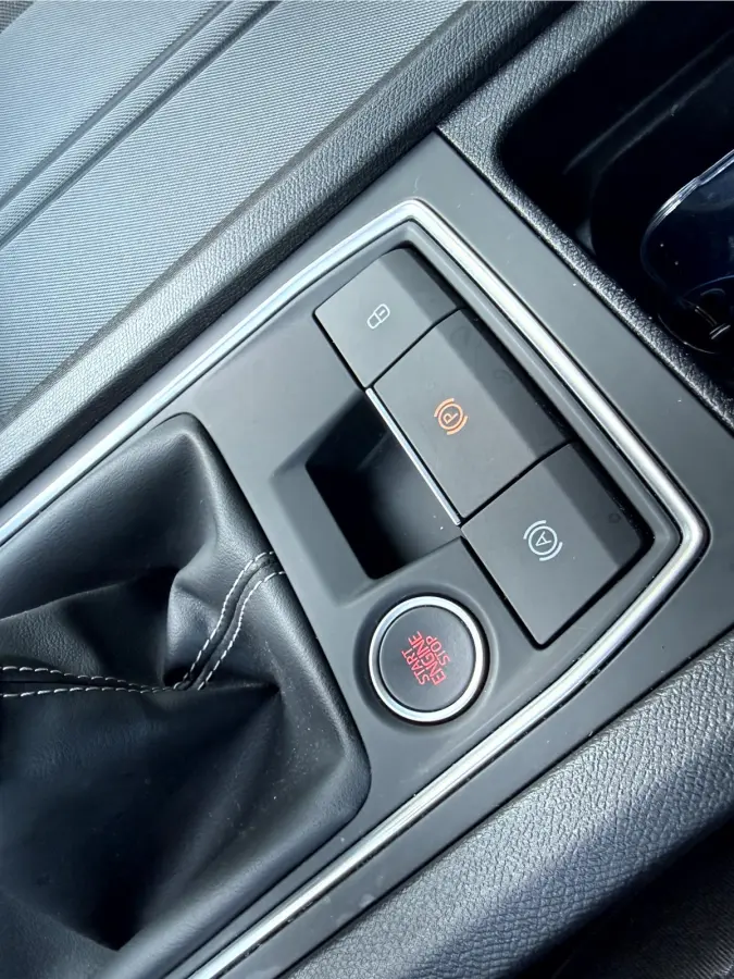 1.0 TSI Style Business Intense Camera, Trekhaak, Virt.Dash
