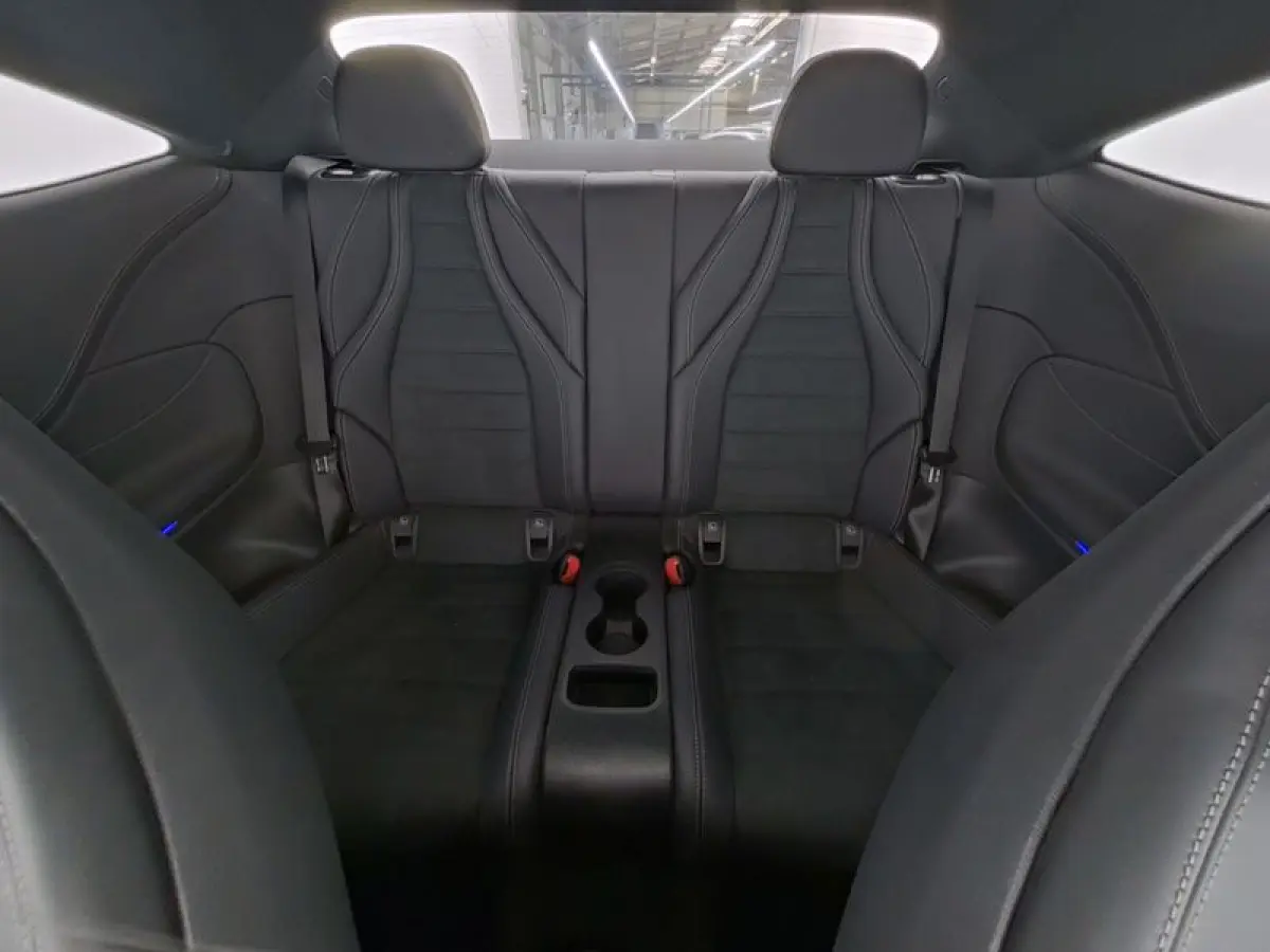 300e AMG STYLING-PANORAMA-MEMORY-360 CAMERA-NIGHT-ZEER COMPLEET