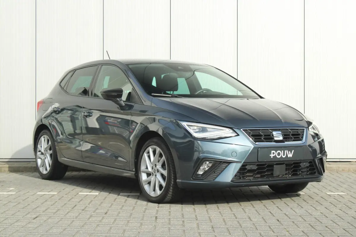 1.0 EcoTSI 95pk FR | Parkeersensoren | Cruise control | Apple CarPlay/ Android auto | Climate Control