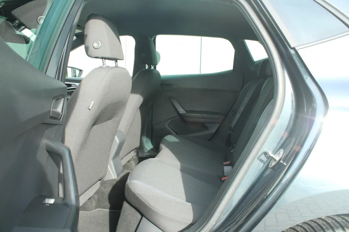 1.0 EcoTSI 95pk FR | Parkeersensoren | Cruise control | Apple CarPlay/ Android auto | Climate Control