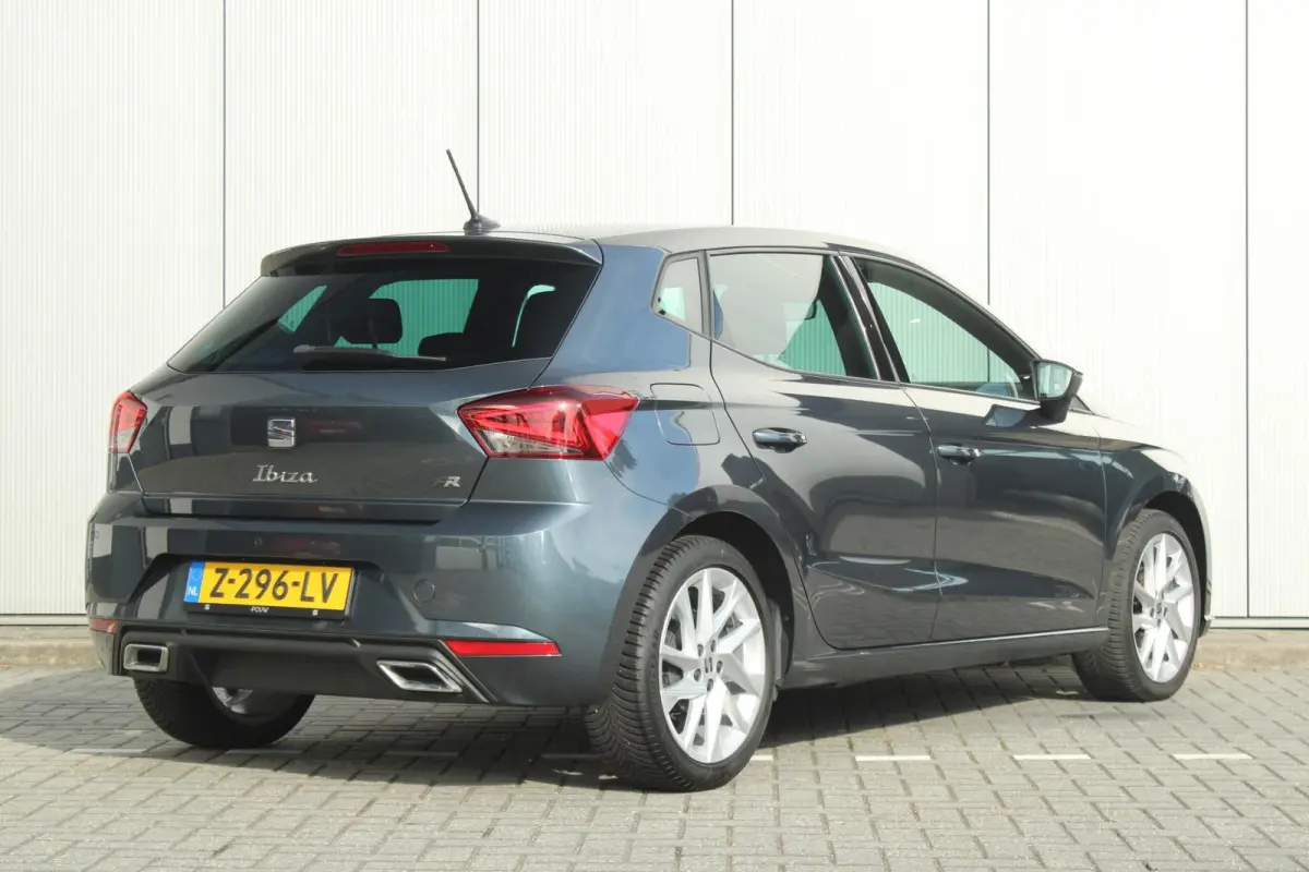 1.0 EcoTSI 95pk FR | Parkeersensoren | Cruise control | Apple CarPlay/ Android auto | Climate Control