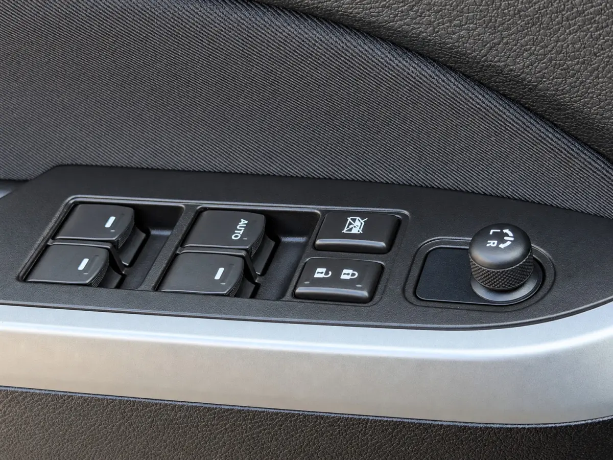 1.6 Limited Edition Carplay_Trekh_Clima_Stoelverw