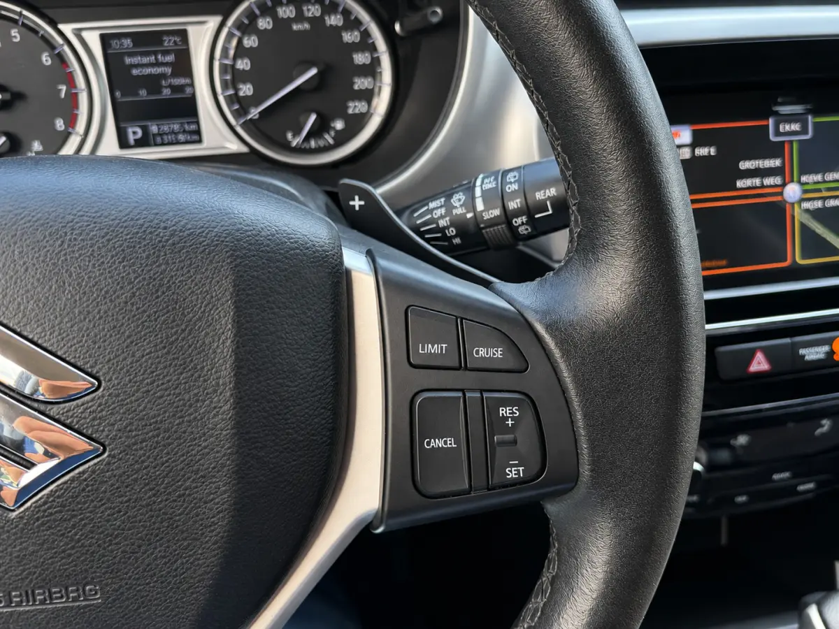 1.6 Limited Edition Carplay_Trekh_Clima_Stoelverw