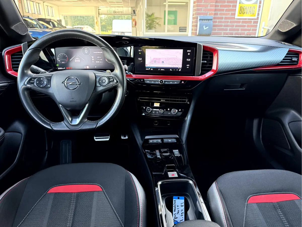 1.2 Turbo 130pk GS Line Camera, App Connect, 18''Lmv