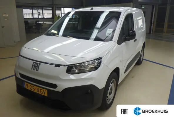 50 kWH 136pk | Airconditioning handmatig | Centrale deurvergrendeling met afstandsbediening | Cruise control met snelheidsbegrenzer (bediening achter het stuurwiel)
