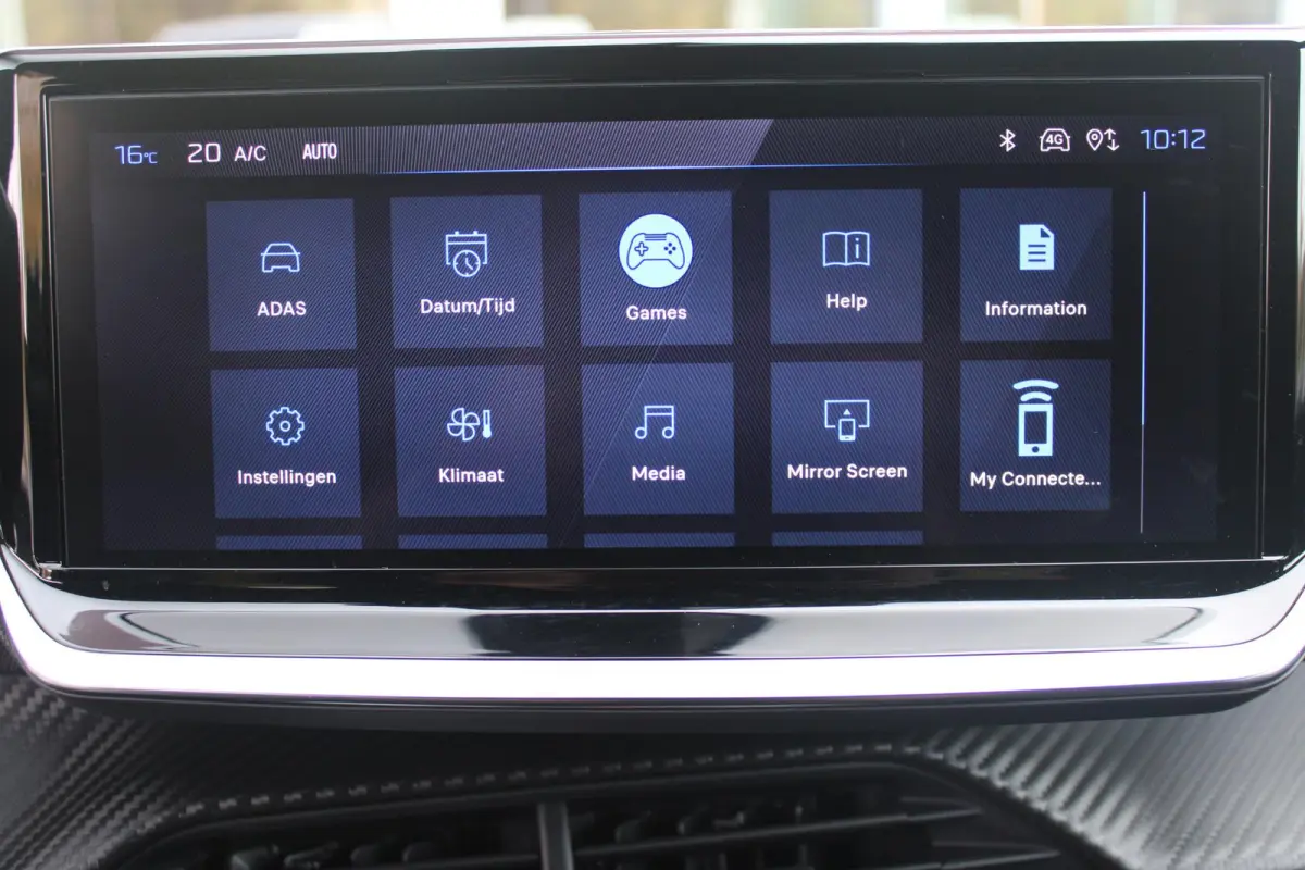 1.2 Hybrid 110PK AUTOMAAT GT | CAMERA VOOR + ACHTER | NAVIGATIE | DRAADLOZE APPLE CARPLAY/ANDROID AUTO | FULL LED KOPLAMPEN | LICHTMETALEN VELGEN 17" | DODEHOEK DETECTIE | DRAADLOZE TELEFOON