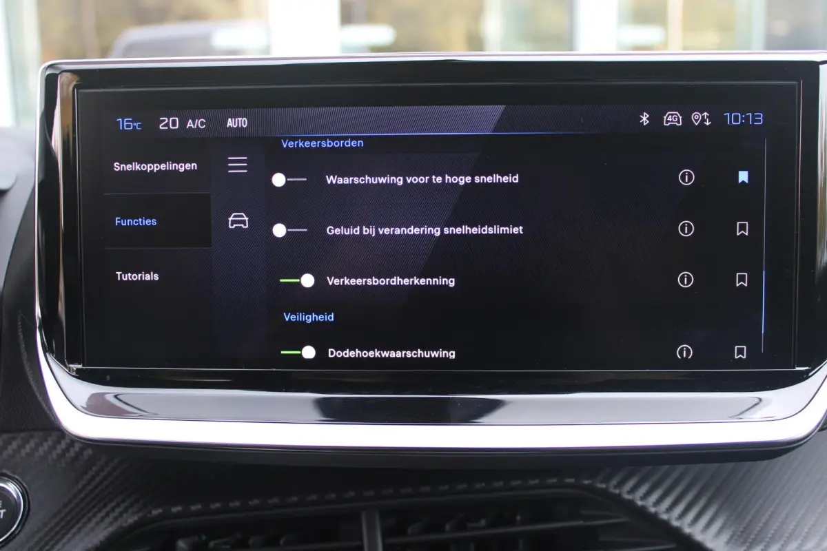 1.2 Hybrid 110PK AUTOMAAT GT | CAMERA VOOR + ACHTER | NAVIGATIE | DRAADLOZE APPLE CARPLAY/ANDROID AUTO | FULL LED KOPLAMPEN | LICHTMETALEN VELGEN 17" | DODEHOEK DETECTIE | DRAADLOZE TELEFOON