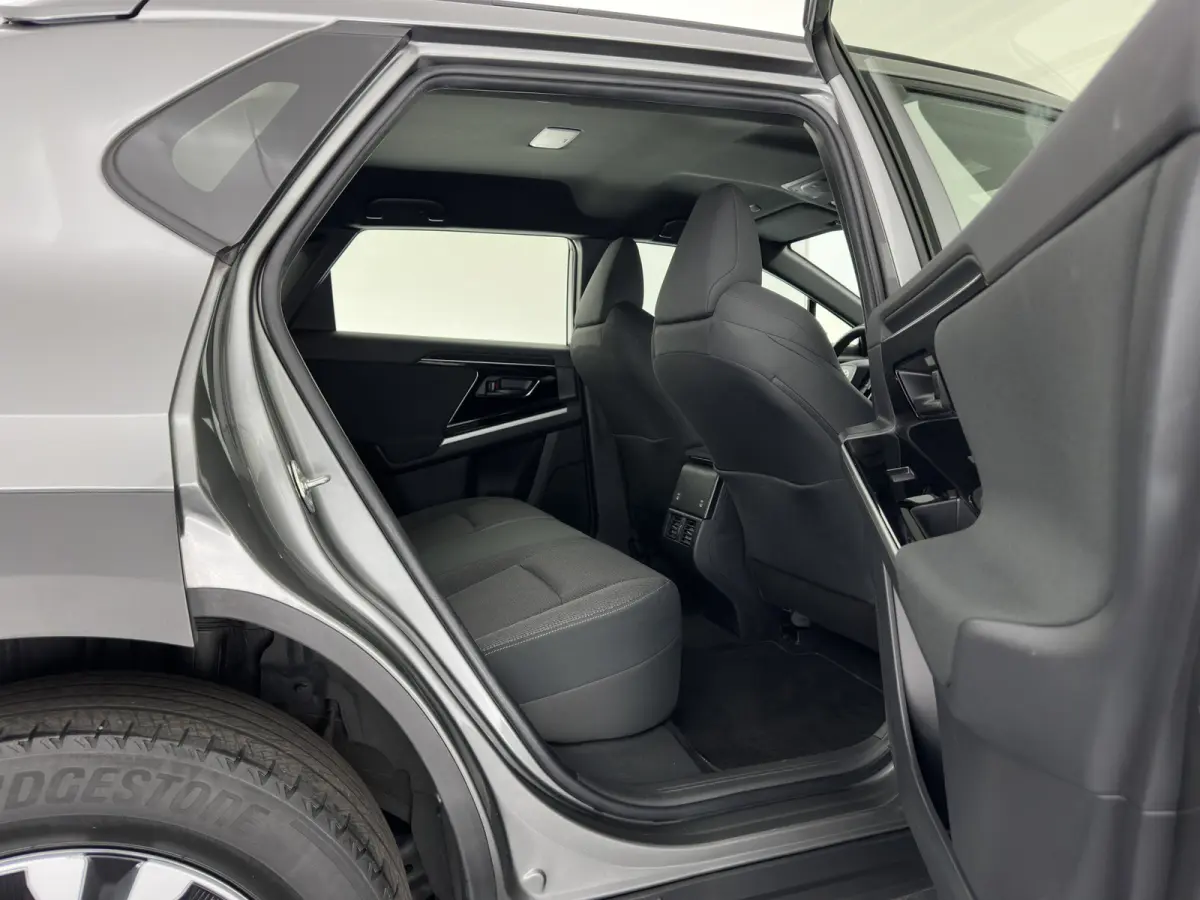 Business 71 kWh (3-Fase-11kW) {SoH-88%} (INCL-BTW) *HEATPUMP | FULL-LED | DIGI-COCKPIT | ADAPTIVE-CRUISE | CAMERA | NAVI-FULLMAP | KEYLESS | ECC | TOWBAR | CARPLAY | DAB | 18''ALU*