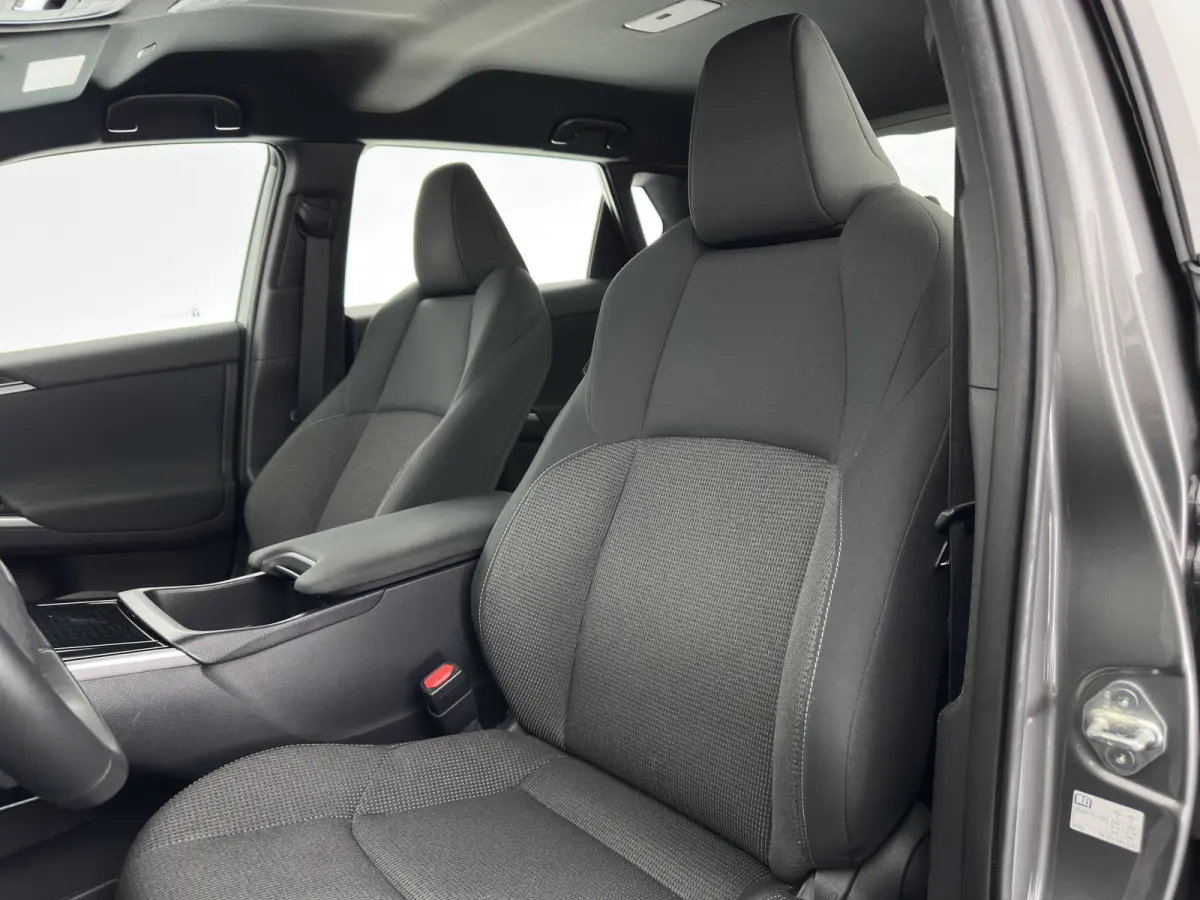 Business 71 kWh (3-Fase-11kW) {SoH-88%} (INCL-BTW) *HEATPUMP | FULL-LED | DIGI-COCKPIT | ADAPTIVE-CRUISE | CAMERA | NAVI-FULLMAP | KEYLESS | ECC | TOWBAR | CARPLAY | DAB | 18''ALU*
