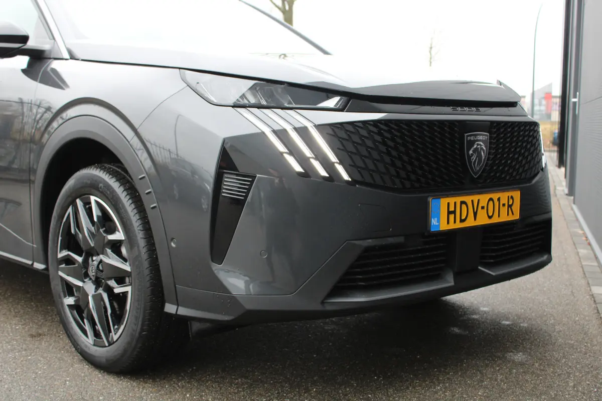 1.2 Hybrid 136 Allure | Automaat | Navigatie | Camera | Adaptieve cruise control | Apple carplay |