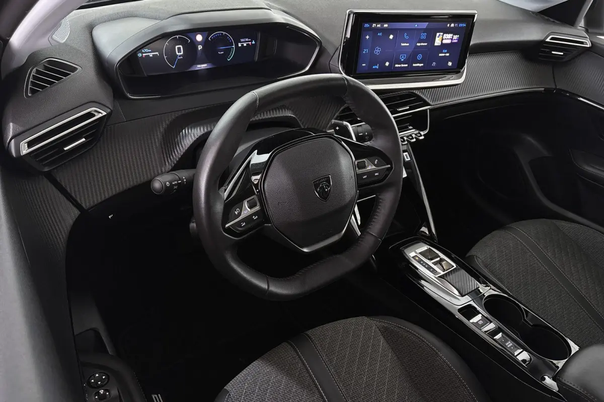 1.2 Hybrid 100 e-DCS6 Allure Apple CarPlay Climate Control