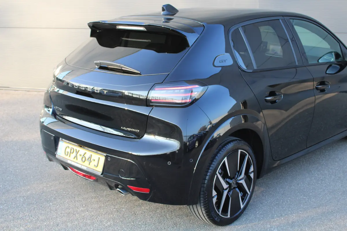 Hybrid 100 e-DCS6 GT | Automaat | Navi by app | Camera | Apple carplay | 14.000km |