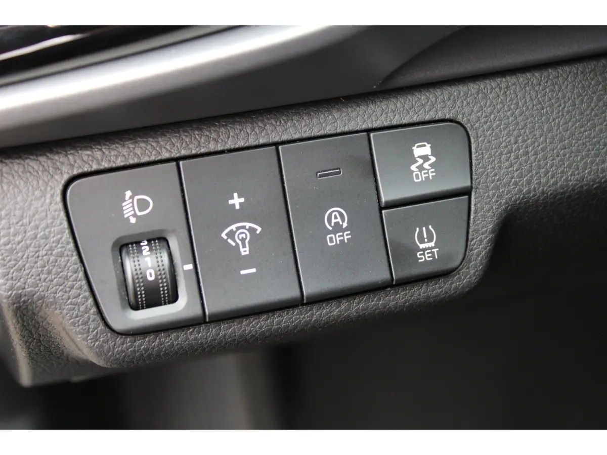 1.0 T-GDi MHEV DynamicLine Automaat | NAVI | CLIMA | CARPLAY/ANDROID