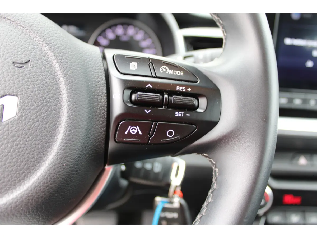 1.0 T-GDi MHEV DynamicLine Automaat | NAVI | CLIMA | CARPLAY/ANDROID