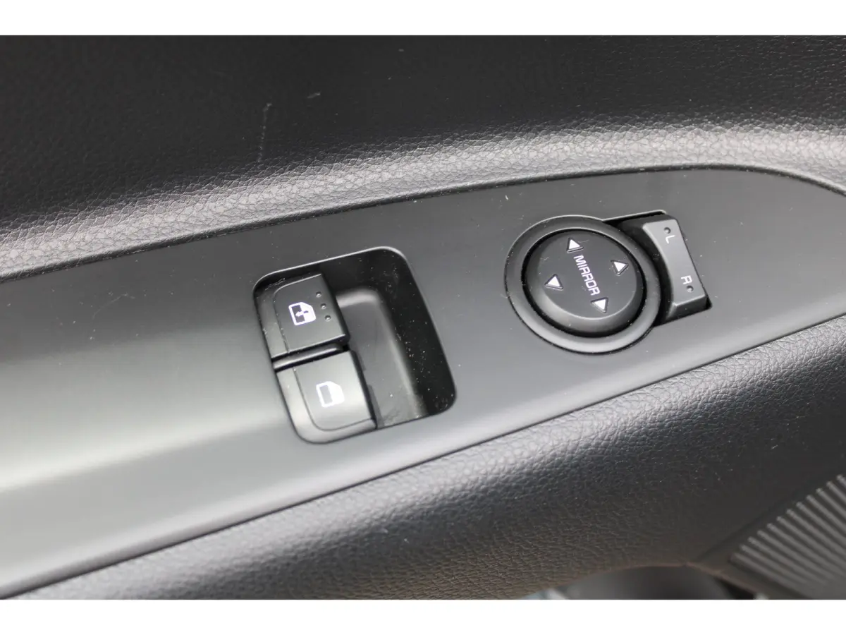 1.0 T-GDi MHEV DynamicLine Automaat | NAVI | CLIMA | CARPLAY/ANDROID