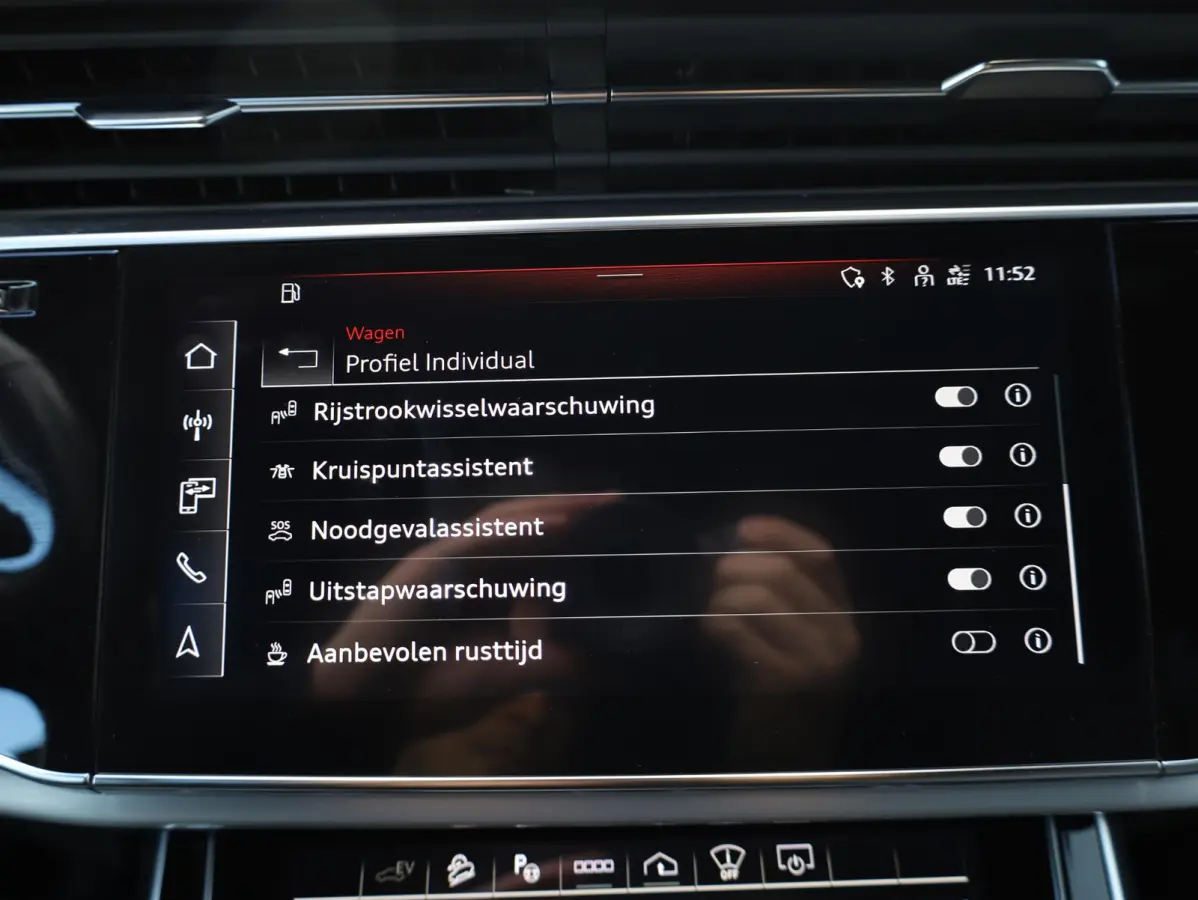 55 TFSI e quattro S-Line 381PK | Panodak | Leer Valcona | RS Seats | B&O | HuD | Nightvision | Memory | Keyless | Trekhaak |