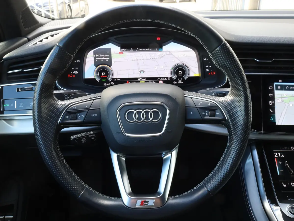 55 TFSI e quattro S-Line 381PK | Panodak | Leer Valcona | RS Seats | B&O | HuD | Nightvision | Memory | Keyless | Trekhaak |